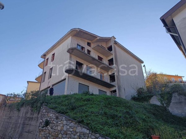 ufficio in vendita a Castelsaraceno