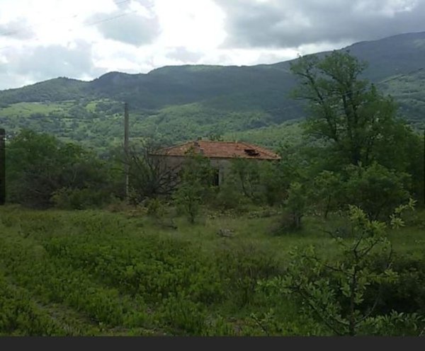 casa indipendente in vendita a Chiaromonte in zona Pietrapica