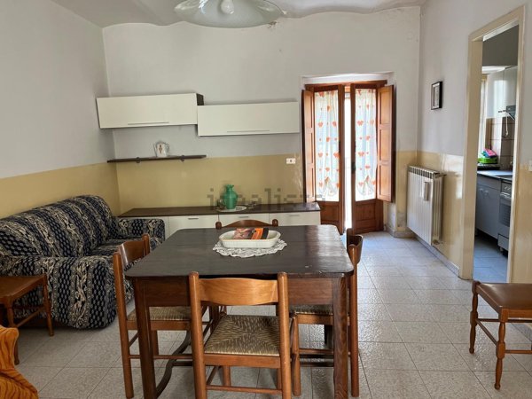 appartamento in vendita a Corleto Perticara