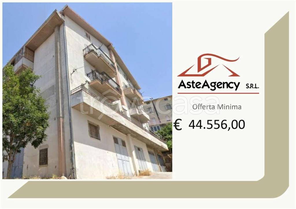 appartamento in vendita a Corleto Perticara