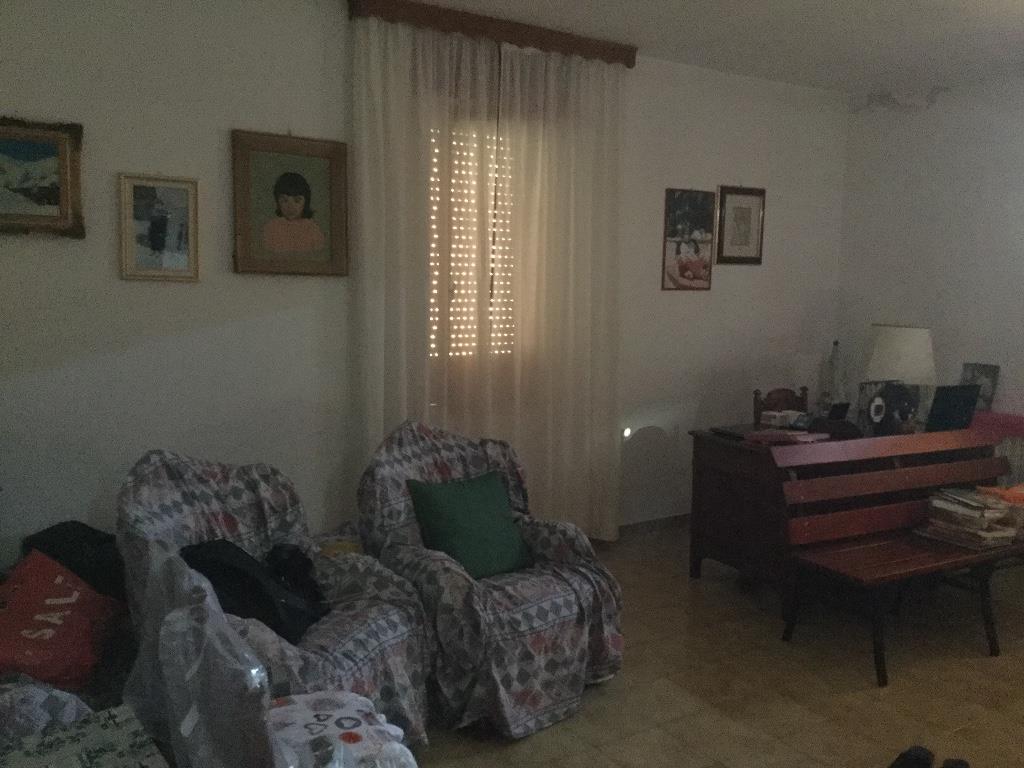 casa indipendente in vendita a Francavilla in Sinni