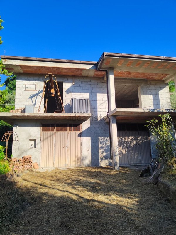 casa indipendente in vendita a Francavilla in Sinni
