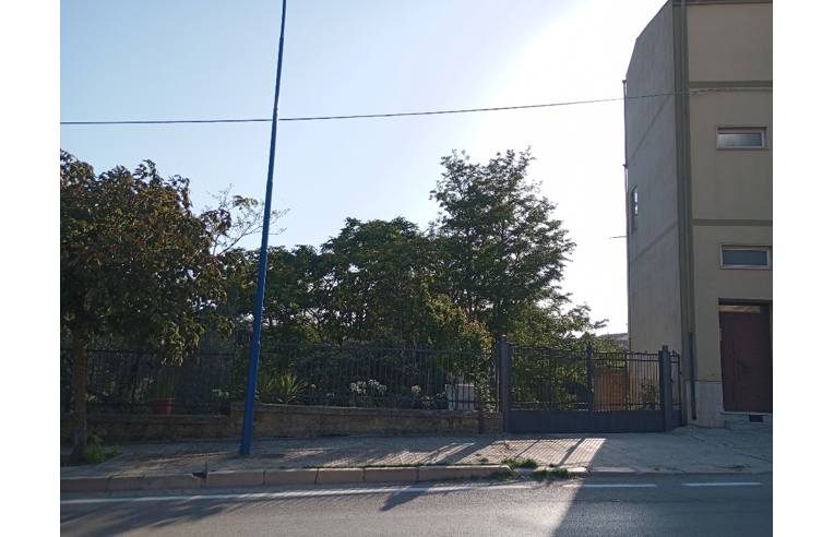 casa indipendente in vendita a Genzano di Lucania
