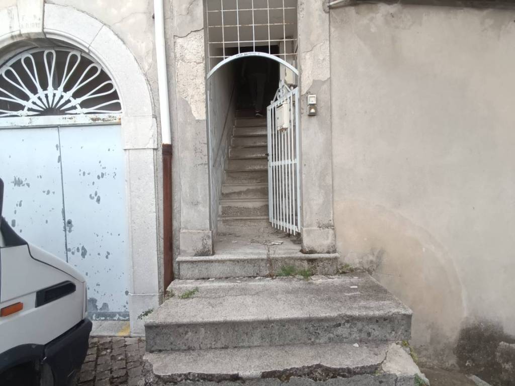 appartamento in vendita a Lagonegro