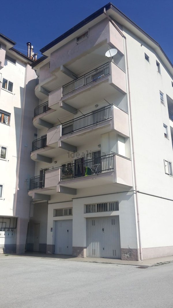 appartamento in vendita a Lagonegro