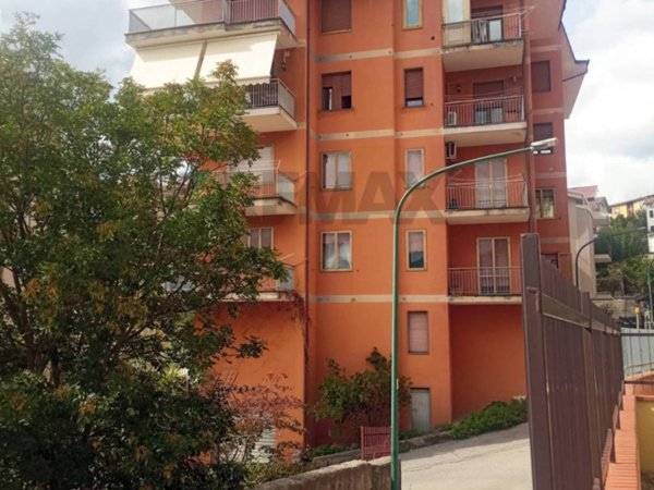 appartamento in vendita a Lagonegro