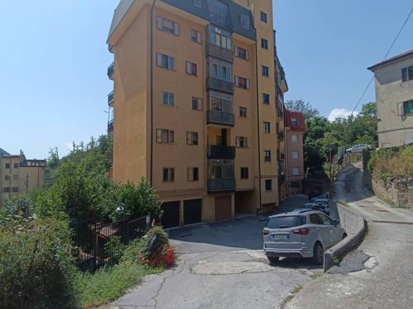 appartamento in vendita a Lagonegro in zona Strette