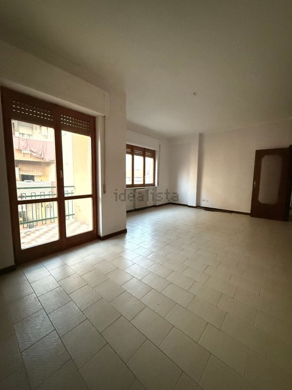 appartamento in vendita a Lagonegro in zona Strette