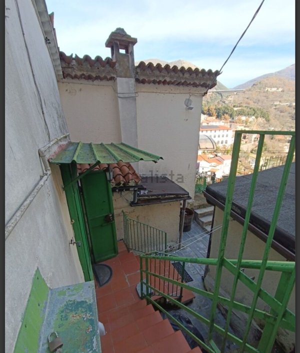 casa indipendente in vendita a Lagonegro