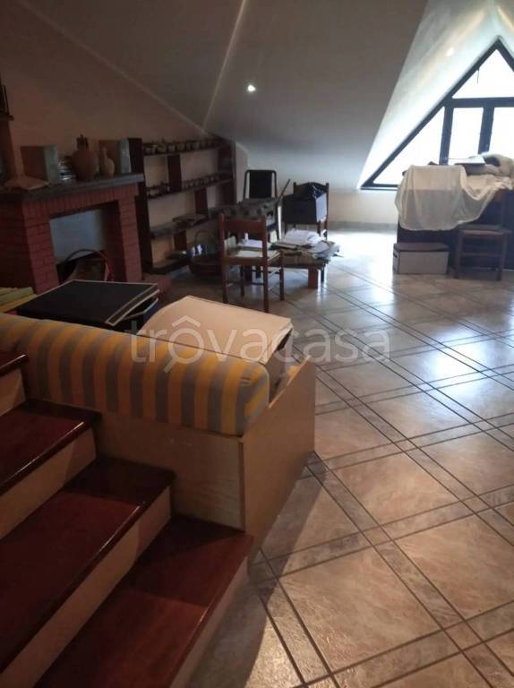 casa indipendente in vendita a Lagonegro