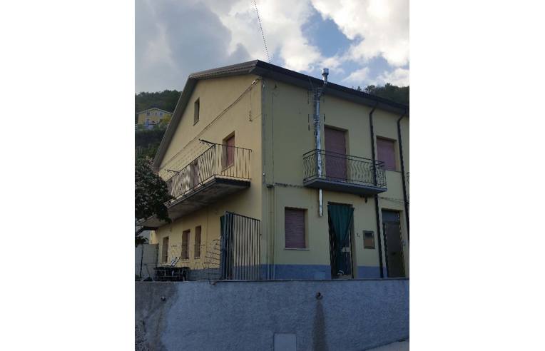 appartamento in vendita a Latronico in zona Calda