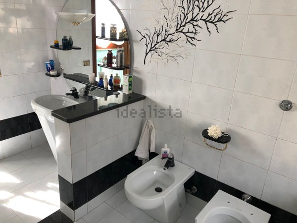 appartamento in vendita a Latronico in zona Calda