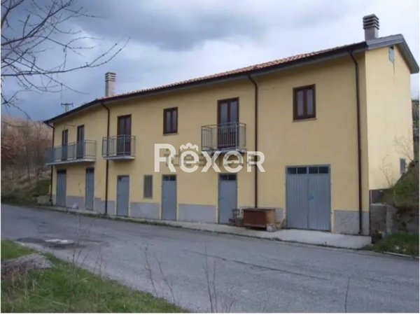 casa indipendente in vendita a Latronico