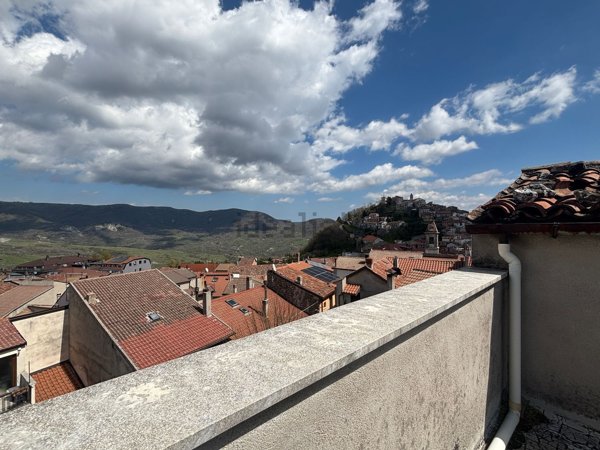 casa indipendente in vendita a Latronico