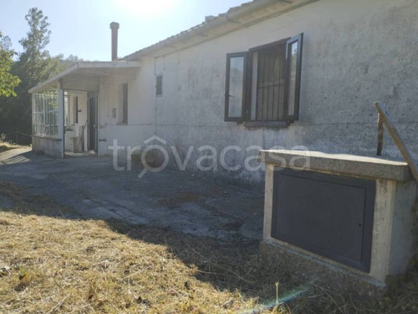 casa indipendente in vendita a Lauria