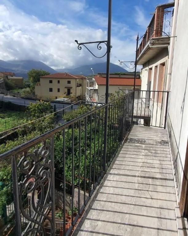 casa semindipendente in vendita a Lauria
