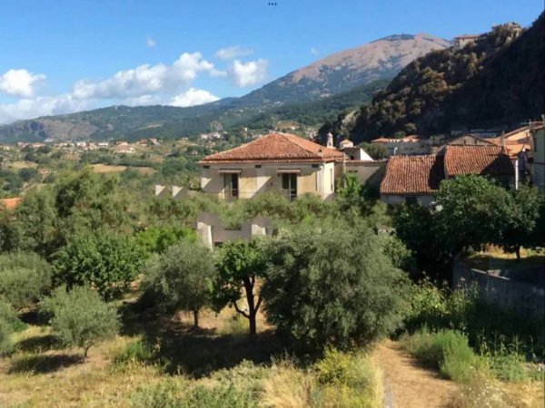 casa indipendente in vendita a Lauria