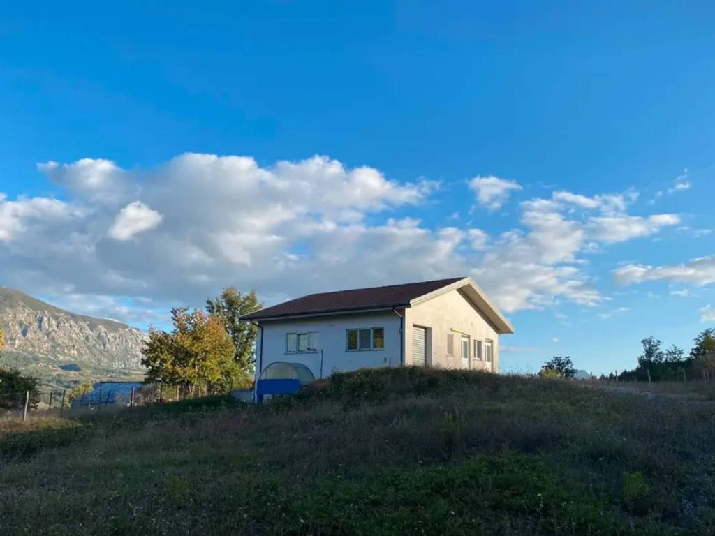 casa indipendente in vendita a Lauria