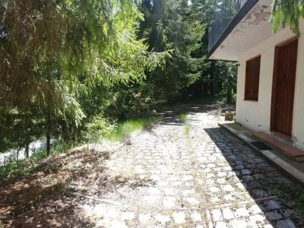 casa indipendente in vendita a Lauria