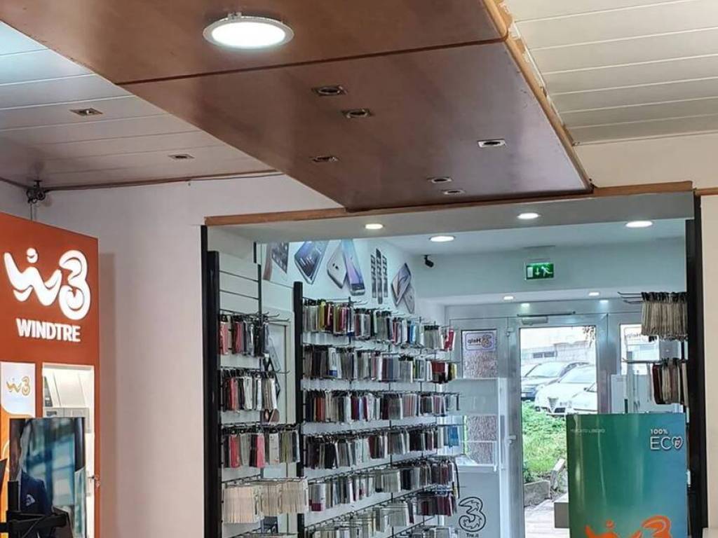 negozio in vendita a Lauria