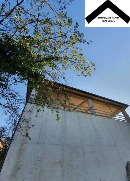 casa indipendente in vendita a Lauria