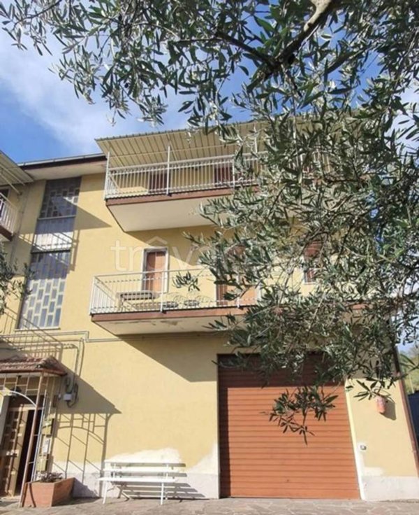 casa indipendente in vendita a Lauria