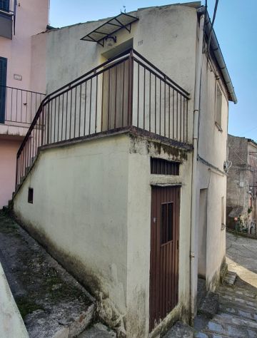 casa indipendente in vendita a Lauria