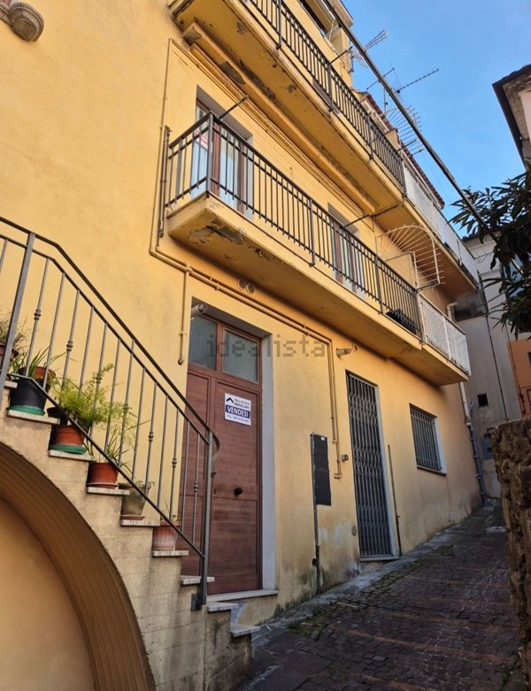 appartamento in vendita a Lauria