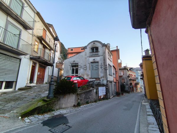 appartamento in vendita a Lauria