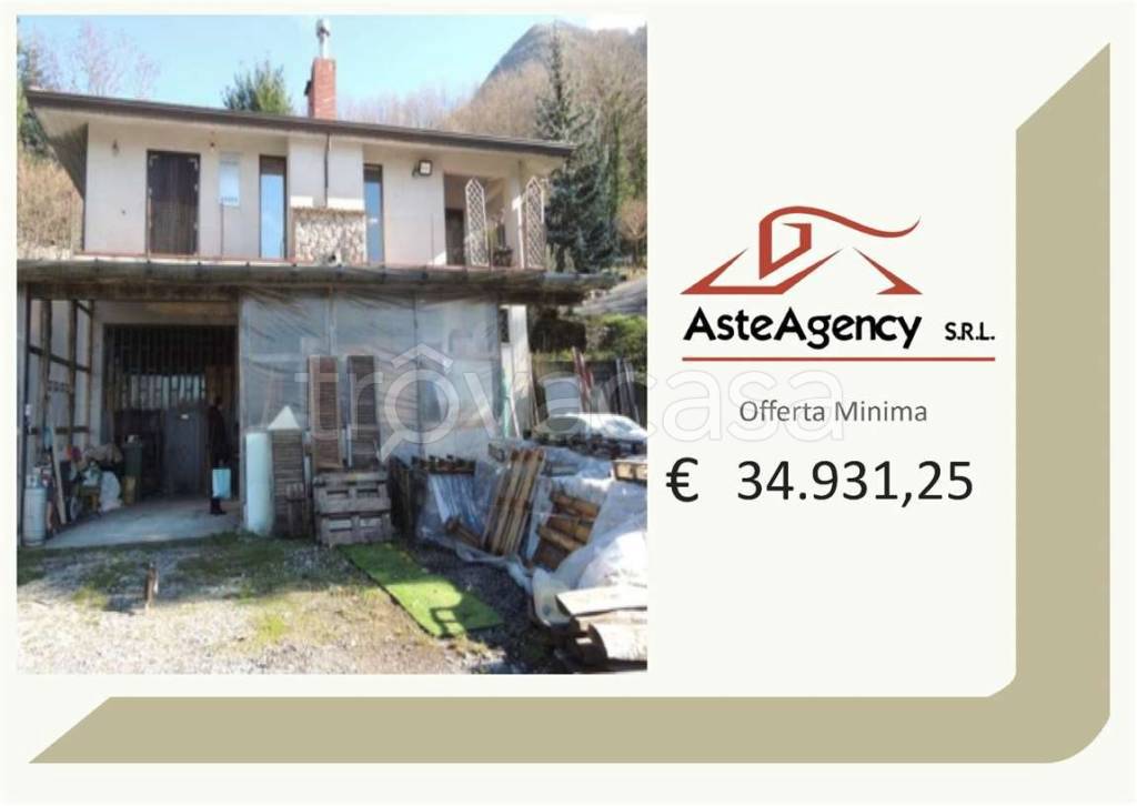 casa indipendente in vendita a Lauria