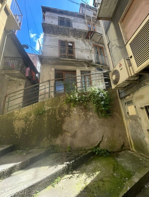casa semindipendente in vendita a Lauria