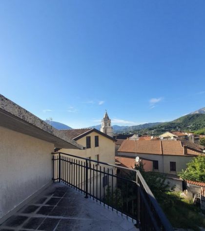 casa semindipendente in vendita a Lauria