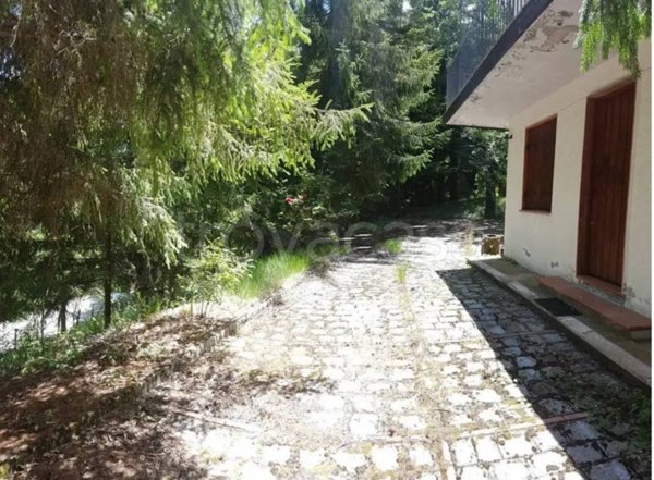 casa indipendente in vendita a Lauria