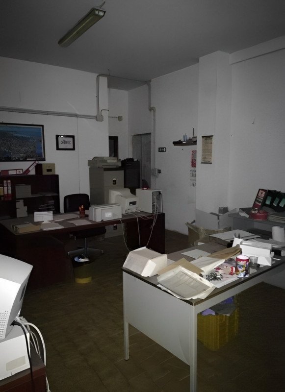 locale di sgombero in vendita a Lavello