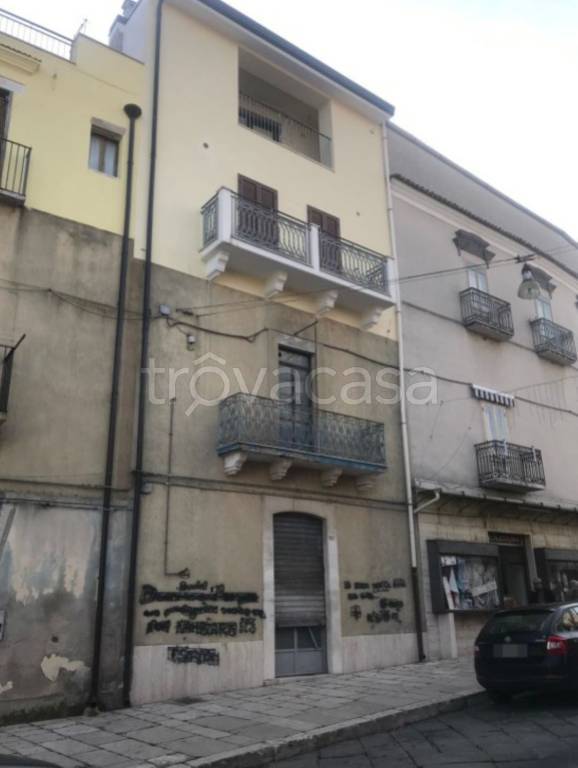 ufficio in vendita a Lavello