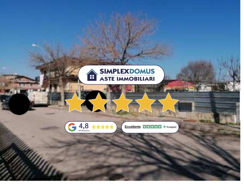 casa indipendente in vendita a Lavello