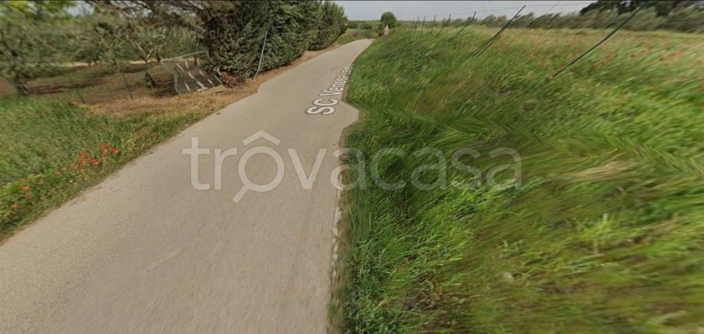 terreno edificabile in vendita a Lavello