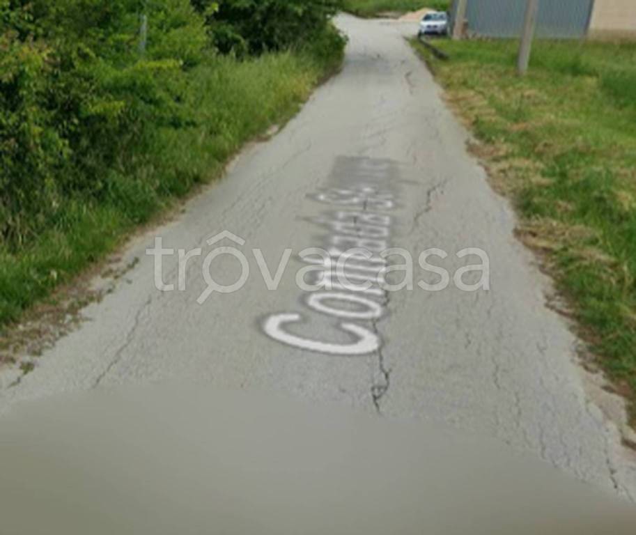 terreno agricolo in vendita a Lavello