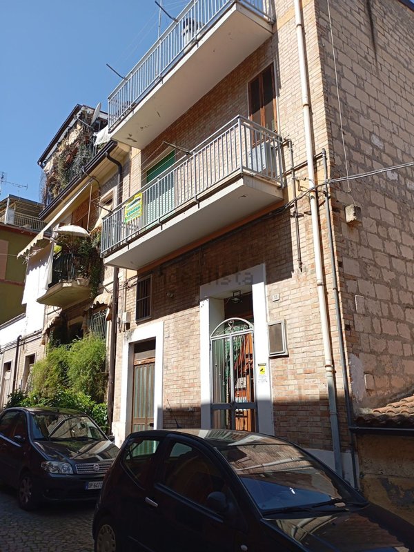 casa indipendente in vendita a Lavello