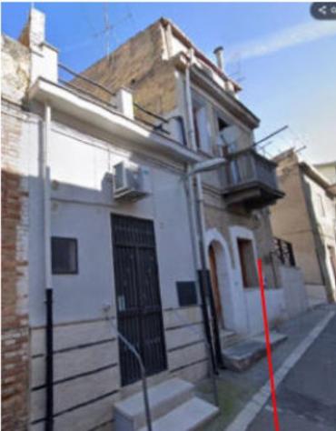 casa indipendente in vendita a Lavello