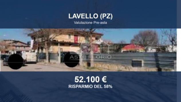 locale commerciale in vendita a Lavello