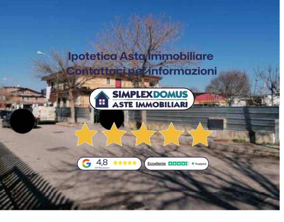 casa indipendente in vendita a Lavello