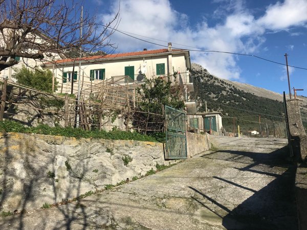 casa indipendente in vendita a Maratea in zona Brefaro