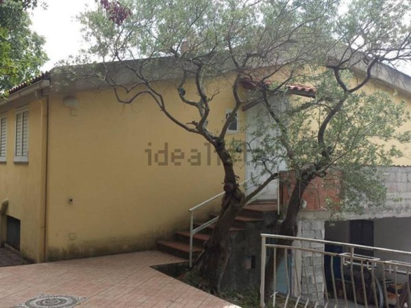 casa indipendente in vendita a Maratea in zona Marina