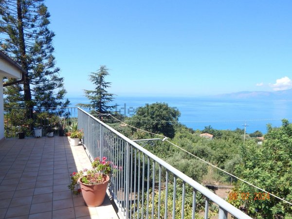 casa indipendente in vendita a Maratea in zona Acquafredda