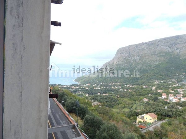 appartamento in vendita a Maratea in zona Marina