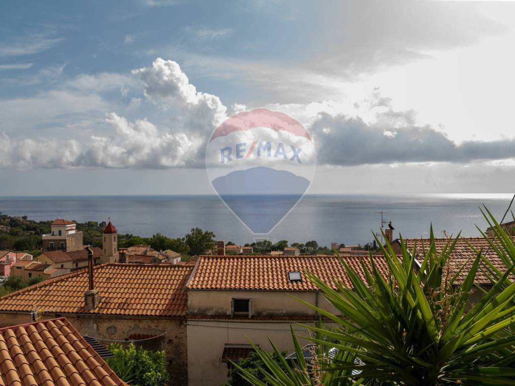 casa indipendente in vendita a Maratea in zona Acquafredda