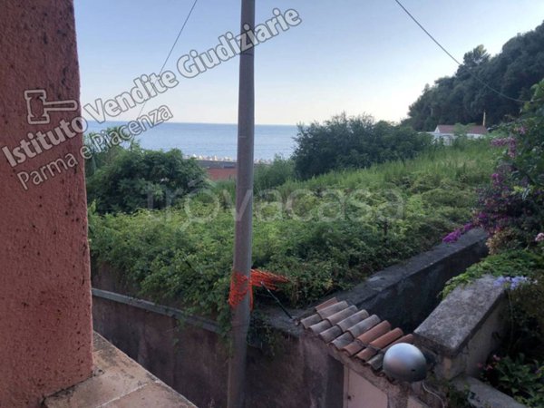 appartamento in vendita a Maratea in zona Porto