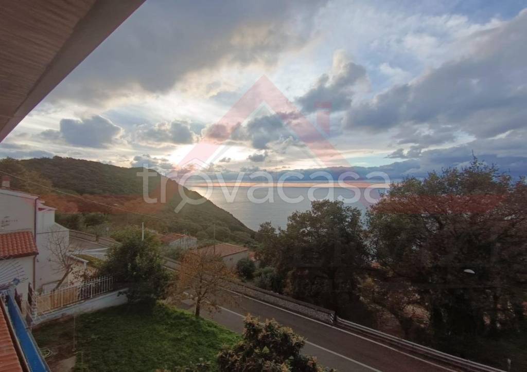 appartamento in vendita a Maratea in zona Marina