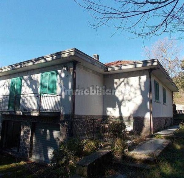 casa indipendente in vendita a Maratea in zona Massa